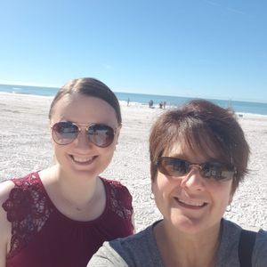 Meet your Posher, Tina